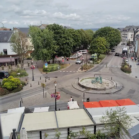 Honfleur-terrasse * オンフルール