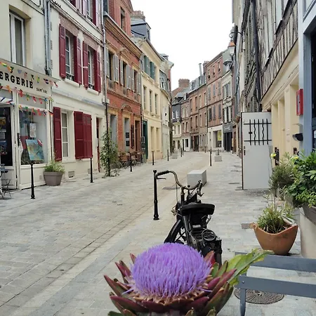 Honfleur-terrasse Apartment